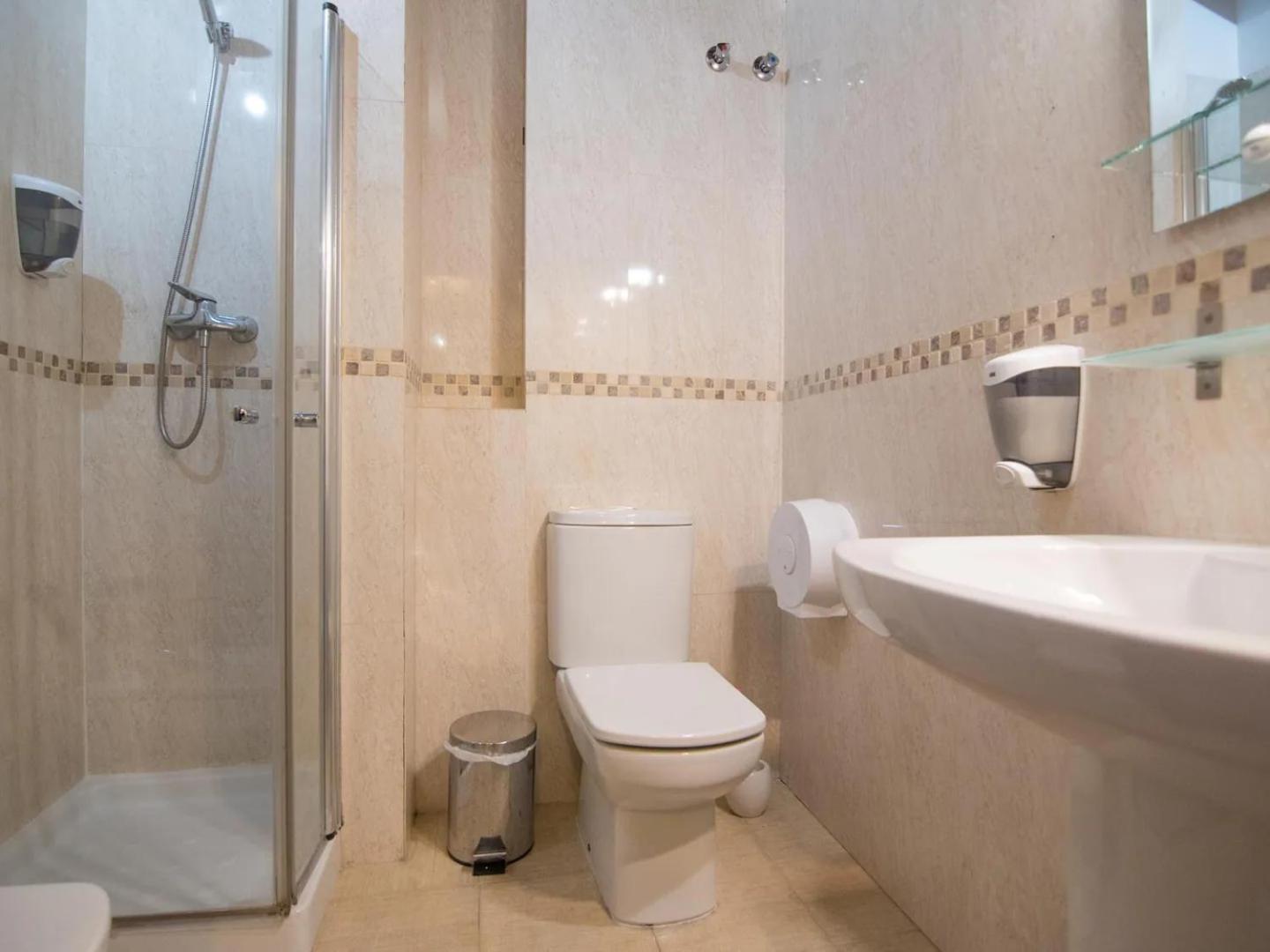 Tuguest Atico Gracia Apartment Granada Luaran gambar